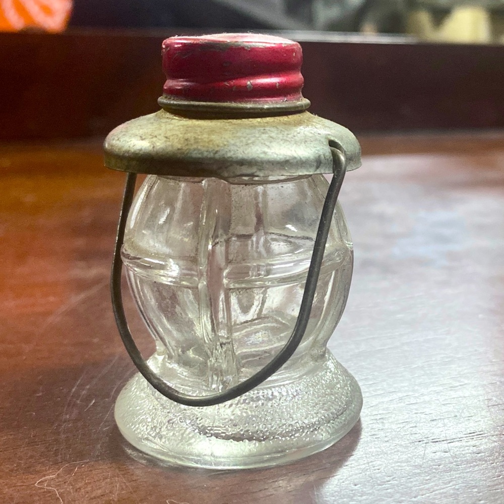 Vintage  T.H. Stough Co. Jeannette, PA Tiny Glass Lantern